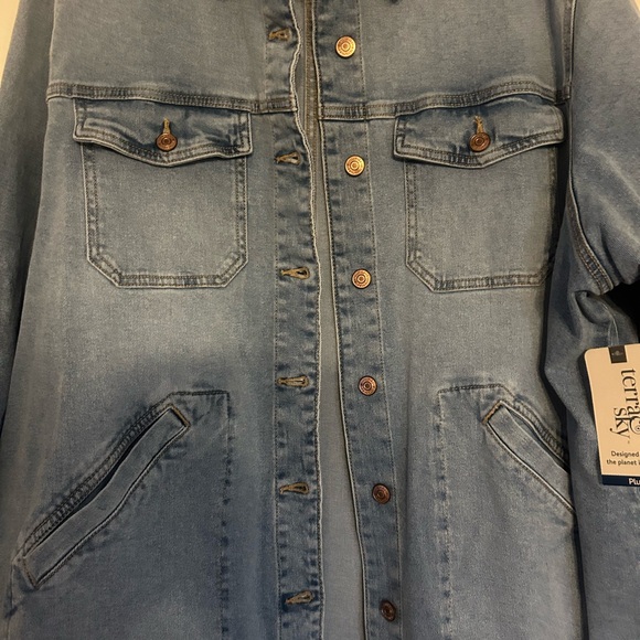 Terra & Sky Blue Jean Jacket - Picture 2 of 5